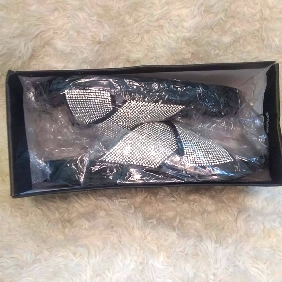 Jelly Rhinestone Sandal - Picture 2 of 7